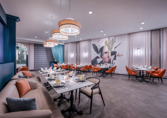 NEO PALACE 30