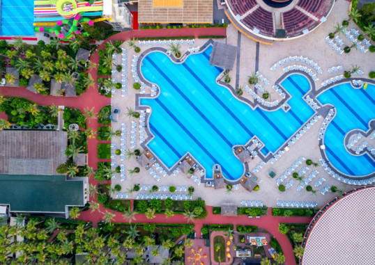 NEO PALACE 44