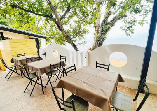 ANYAVEE NAMMAO BEACH RESORT 9