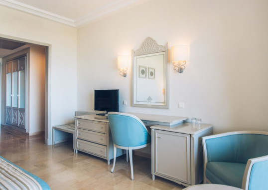 IBEROSTAR WAVES AVERROES 15