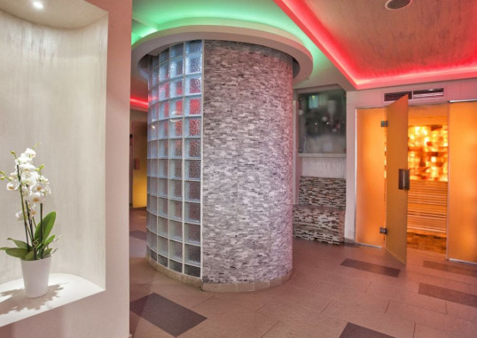 ACD WELLNESS & SPA 20