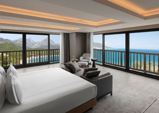 NG PHASELIS BAY 28