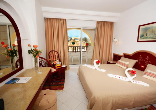 LES 4 SAISONS AQUAPARK AND THALASSO 9