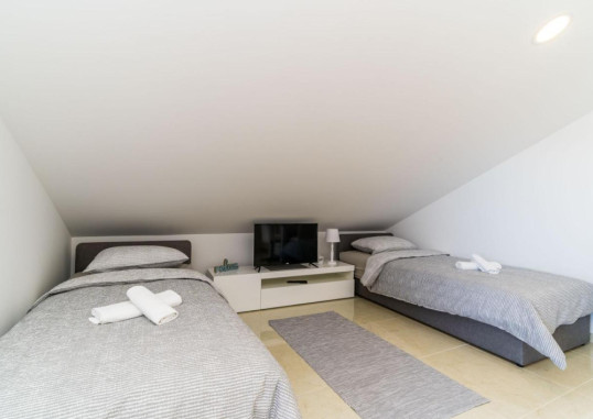 APARTMENTS SMANJAK 2