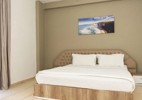 PRINCE HOTEL GOLEM 3