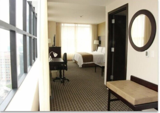 HILTON GARDEN INN SANTA FE 8