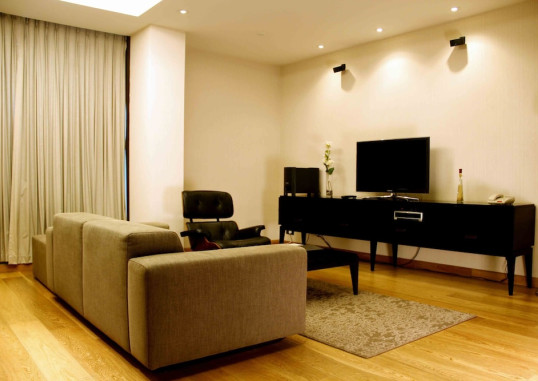 FRASER SUITES 5