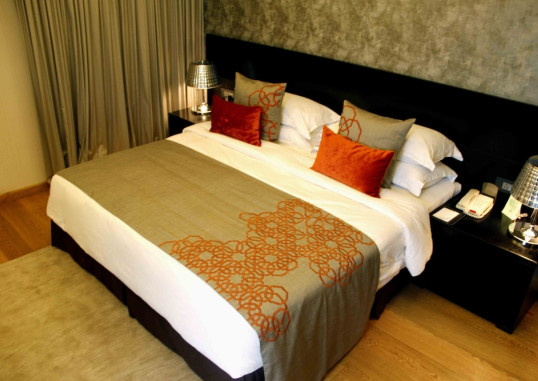 FRASER SUITES 9