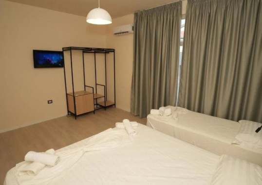SUNSET HOTEL 6