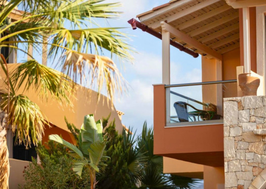 DIA APARTMENTS (ADULTS ONLY 16+) 24