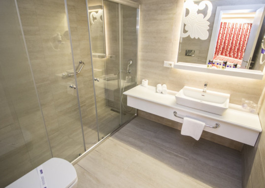 LAGUNA BEACH ALYA RESORT & SPA HOTEL 11