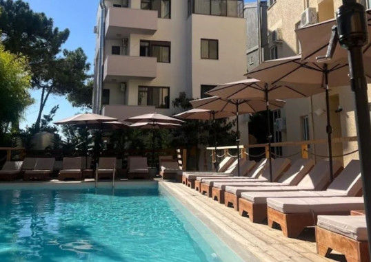 SUNSET HOTEL 1