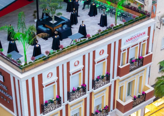AMBASADOR HOTEL 1