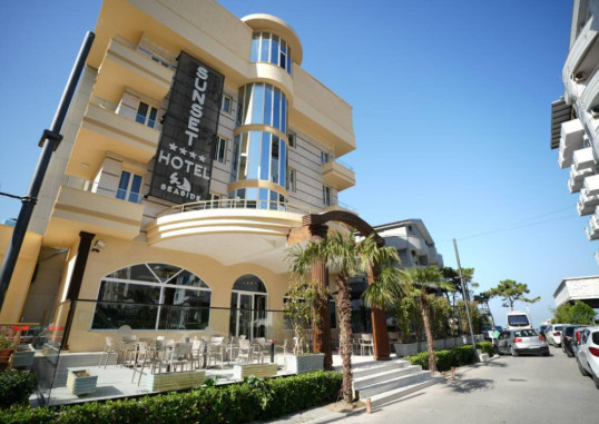 SUNSET BY SEA SIDE HOTEL 1