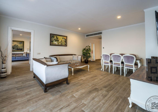 ORANGE COUNTY RESORT KEMER 23