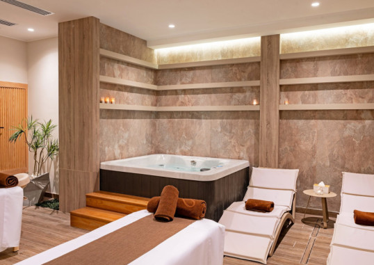 SENTIDO NAGA BAY (ADULTS ONLY) 51