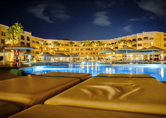 BEACH ALBATROS RESORT 10
