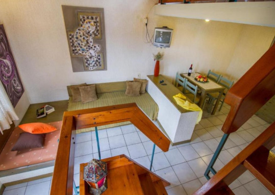 LYCASTI MAISONETTES 10