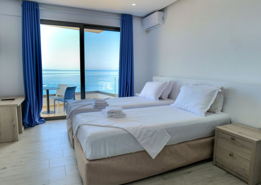 SEA VIEW HOTEL 3