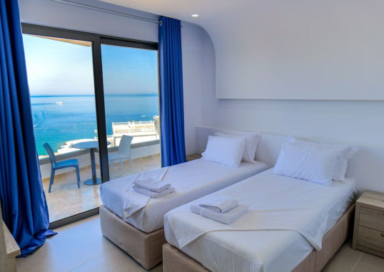 SEA VIEW HOTEL 4