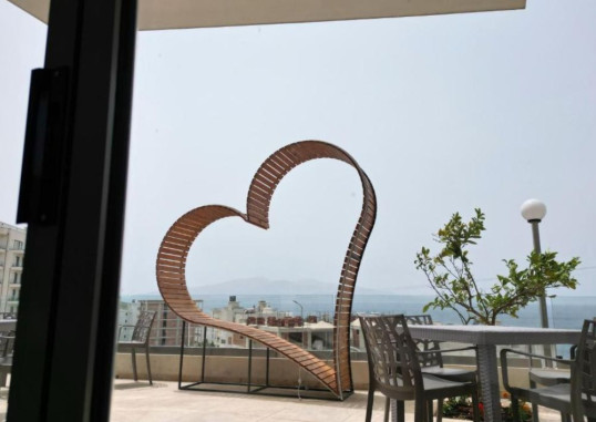 SEA VIEW HOTEL 22
