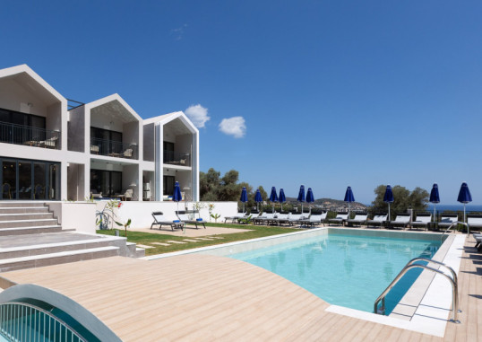 T HOTEL PREMIUM SUITES 1
