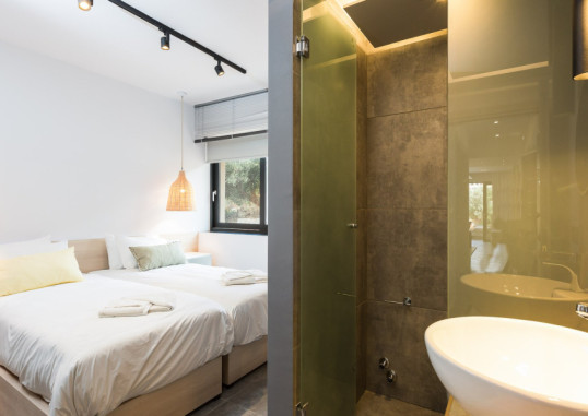 T HOTEL PREMIUM SUITES 8