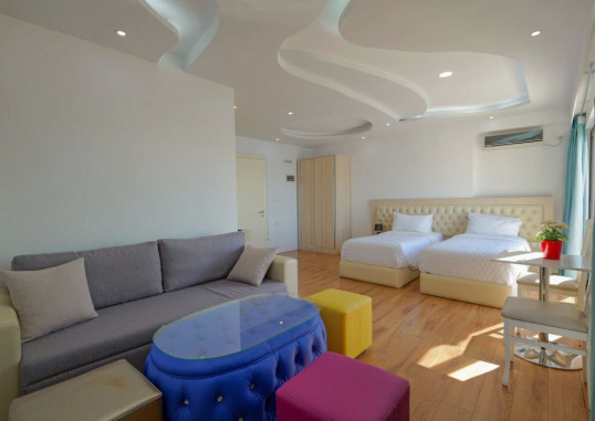 HOTEL ILIRIA 24
