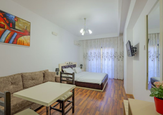 HOTEL ILIRIA 25