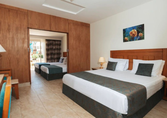 SUNRISE SERANO AQUA PARK RESORT 41