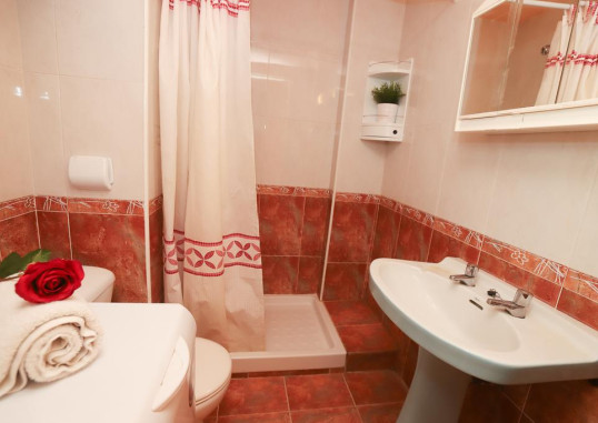 CALIFORNIA APARTHOTEL 10