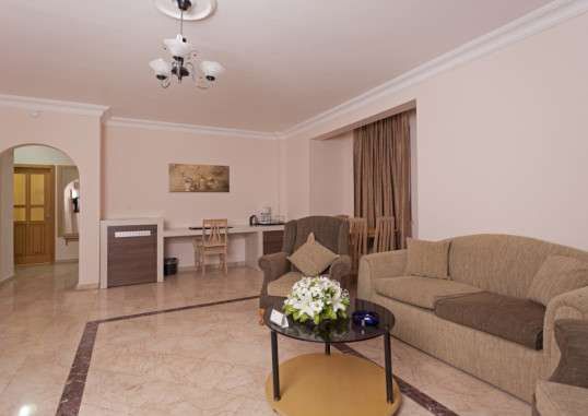 CLUB PARADISO HOTEL & RESORT 9