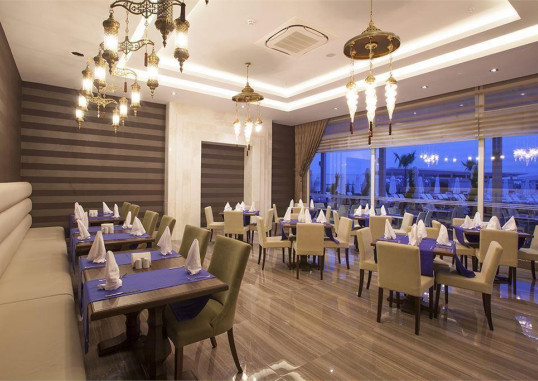 DIAMOND ELITE & SPA (ADULTS ONLY) 8