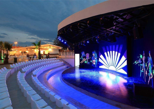 DIAMOND ELITE & SPA (ADULTS ONLY) 13