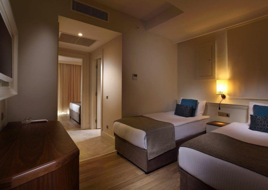 DIAMOND ELITE & SPA (ADULTS ONLY) 19