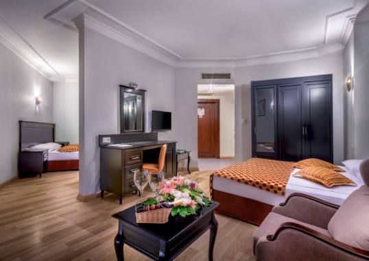 ROX RESORT HOTEL 18