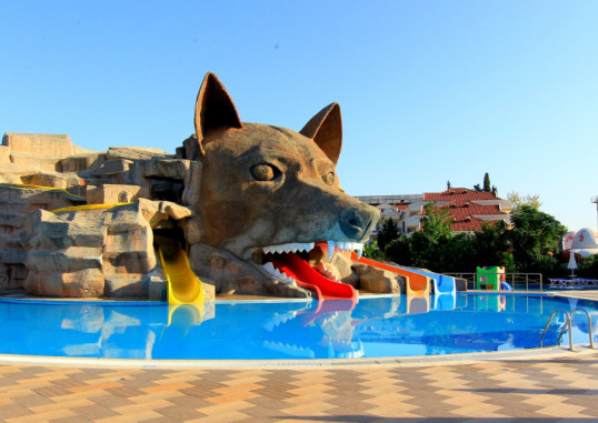 ROX RESORT HOTEL 34