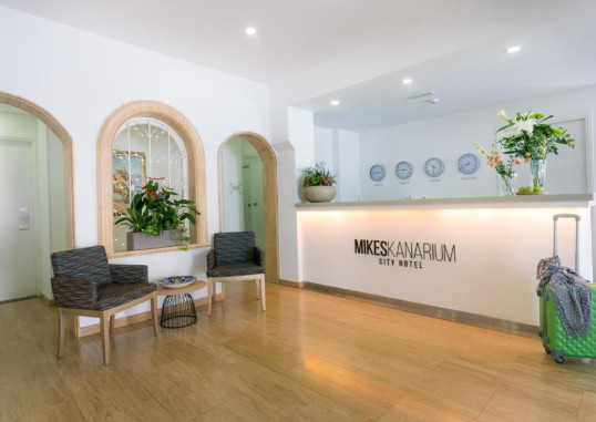 MIKES KANARIUM CITY HOTEL 5