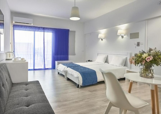 MIKES KANARIUM CITY HOTEL 13