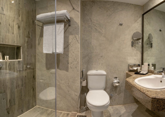INVIDIA CORAL BEACH TIRAN 7