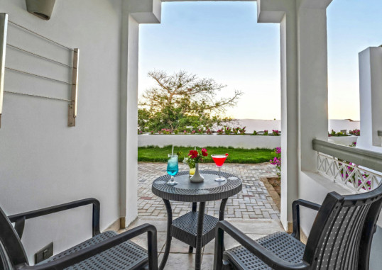 INVIDIA CORAL BEACH TIRAN 9