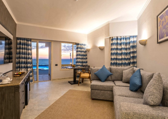 INVIDIA CORAL BEACH TIRAN 16