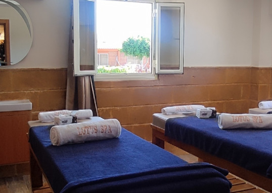 INVIDIA CORAL BEACH TIRAN 50