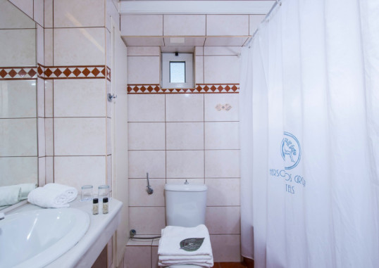 HERONISSOS HOTEL 15
