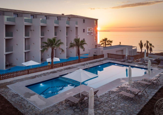 WHITE OLIVE ELITE RETHYMNO 6