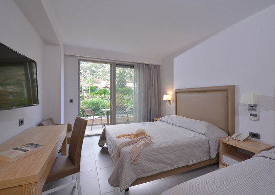 CACTUS BEACH HOTEL & BUNGALOWS 12