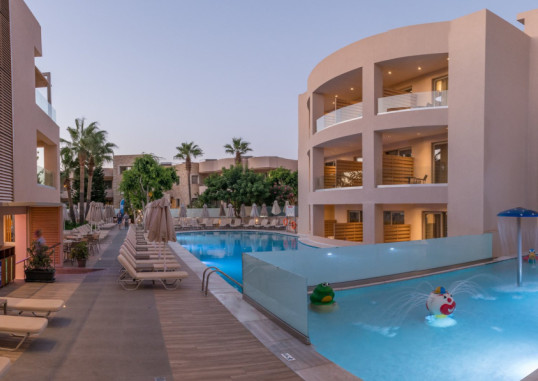 CACTUS BEACH HOTEL & BUNGALOWS 42