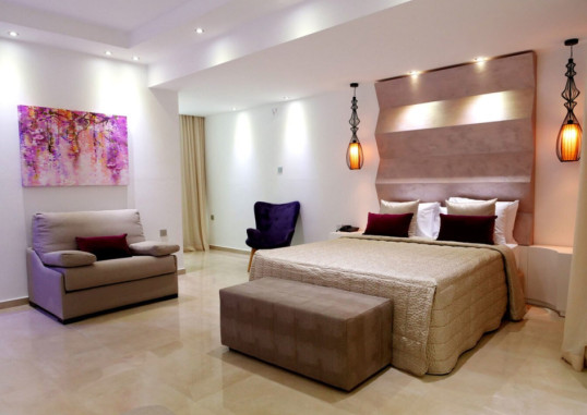 AMETHYST NAPA HOTEL & SPA 18