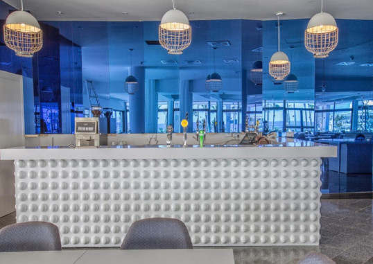 ANASTASIA BEACH HOTEL 4