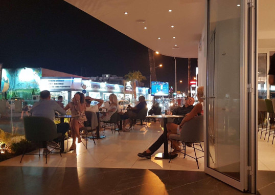 ANTHEA HOTEL APARTMENTS 18